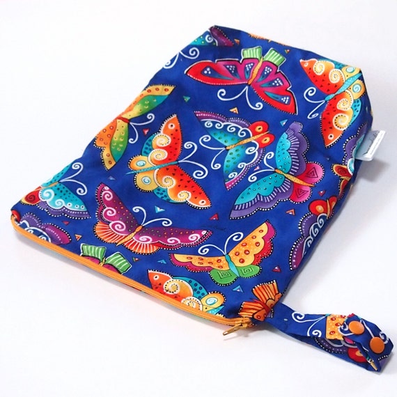 Medium Wet Bag gusseted zipper pouch with PUL by WeeEssentials