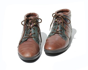 Brown & Green Leather Ankle Boots / size 6