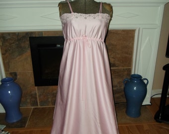 Vintage Odette Barsa Pink Long Nightgown small silky vintage Lingerie