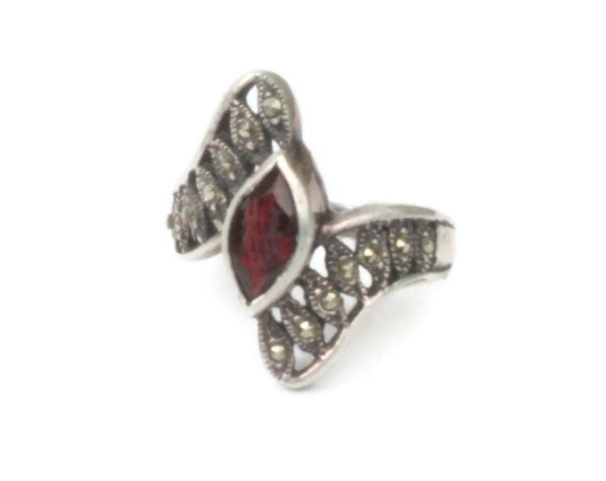 Garnet Ring Marquise Stone Marcasites Sterling Vintage Size 6 1/2