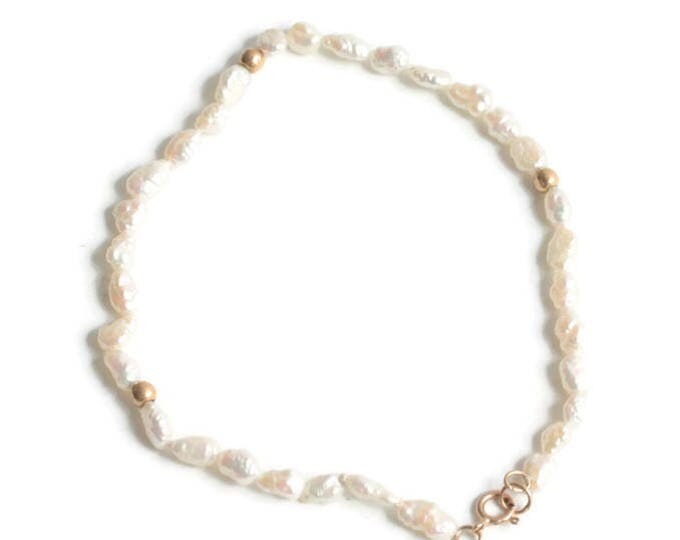 Freshwater Pearl Bracelet with 14K Clasp and Gold Beads