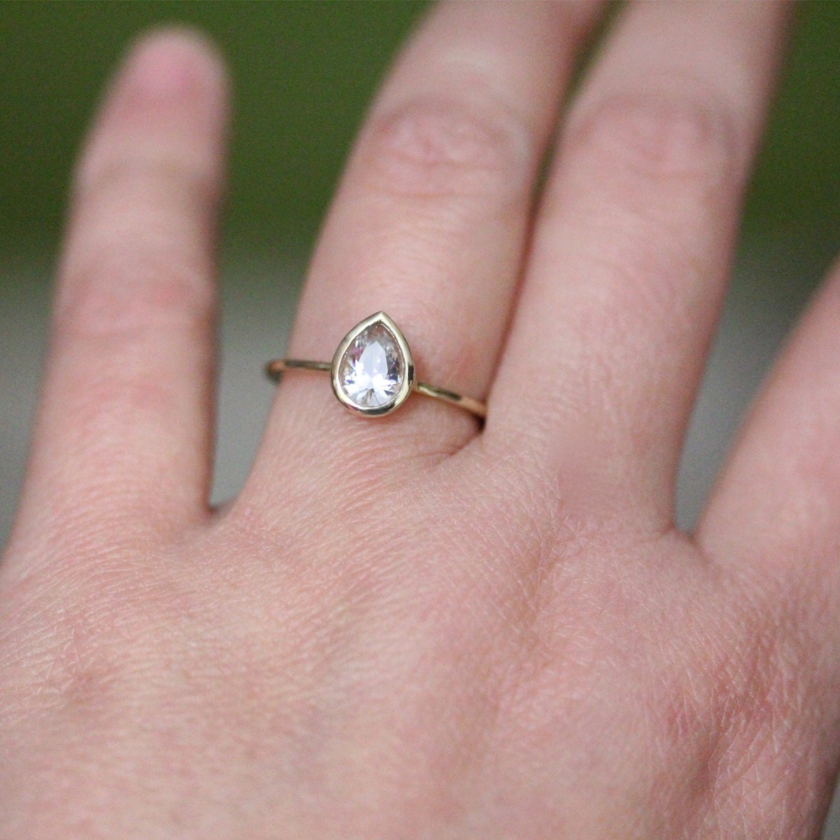 white sapphire ring rose gold