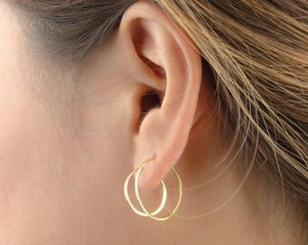 Medium Hoop Earrings, Sterling Silver, Gold Plated, Gold Filled Hoops, Wire Hoop Earrings, Minimalist Lunaijewelry, Gift for her, EAR003