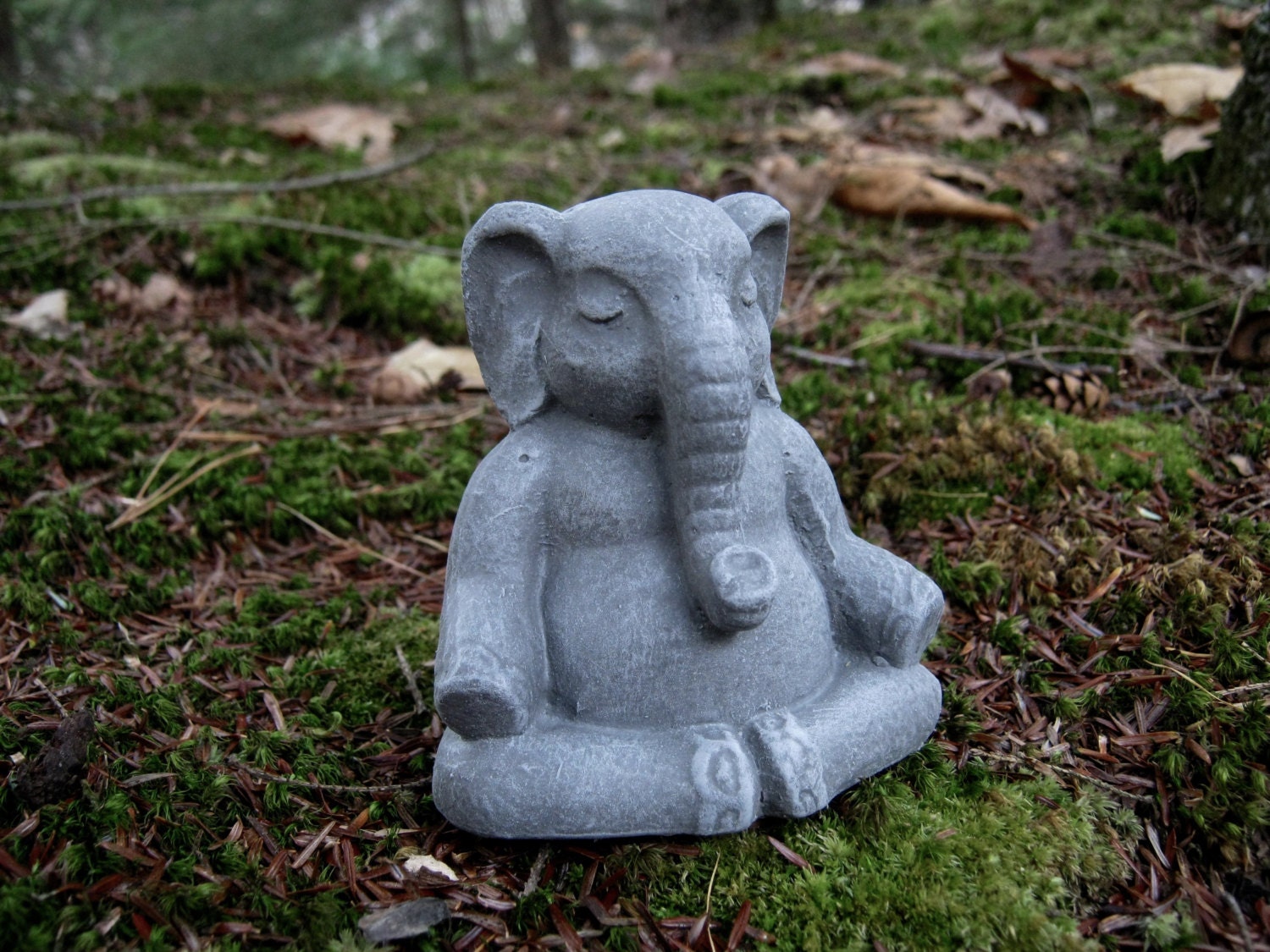 Elephant Statue Lucky Elephant Buddha Elephant Meditating in Small Elephant Home Decor