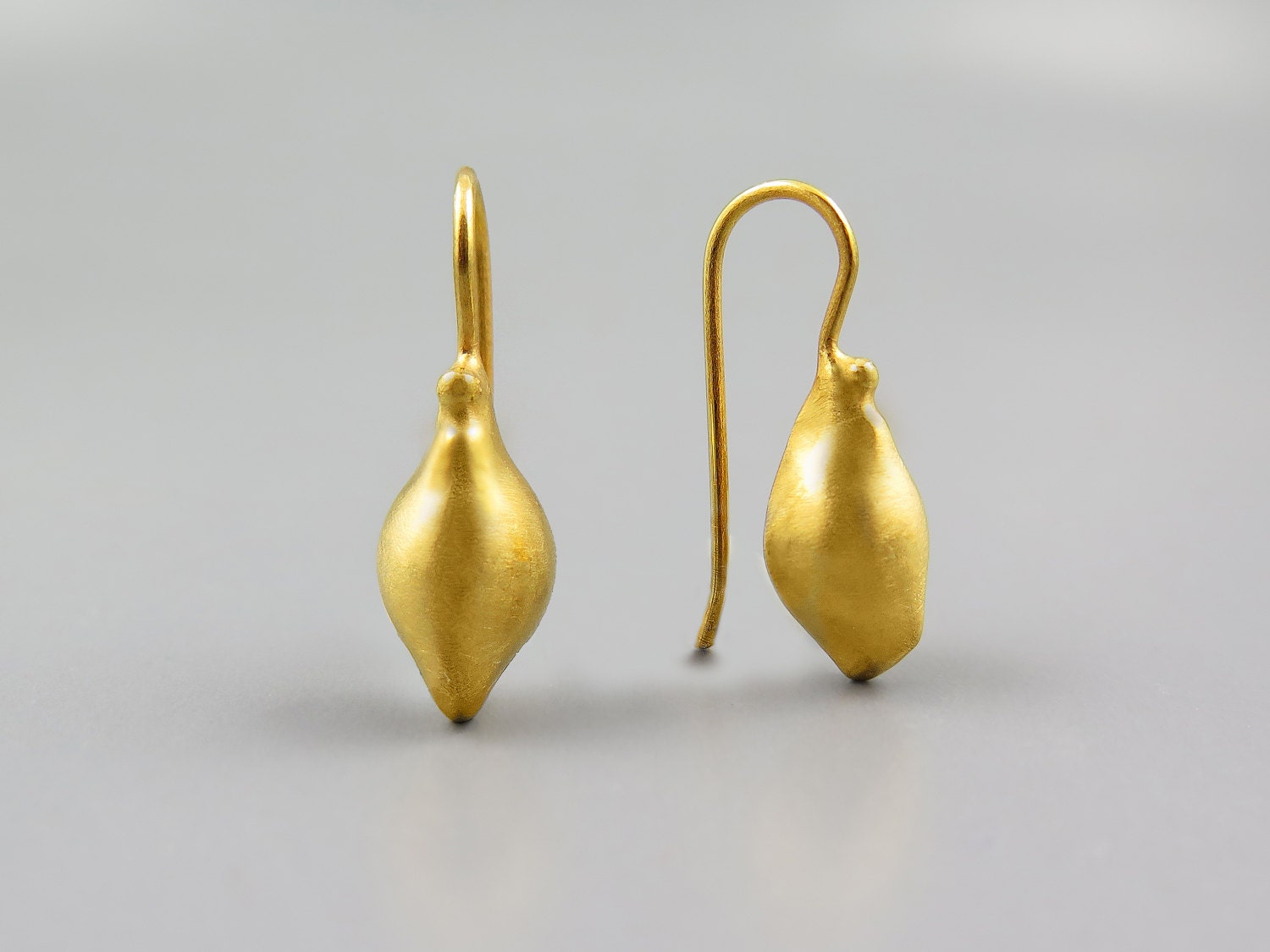 24K gold Dangle Earring Nugget earring small earring