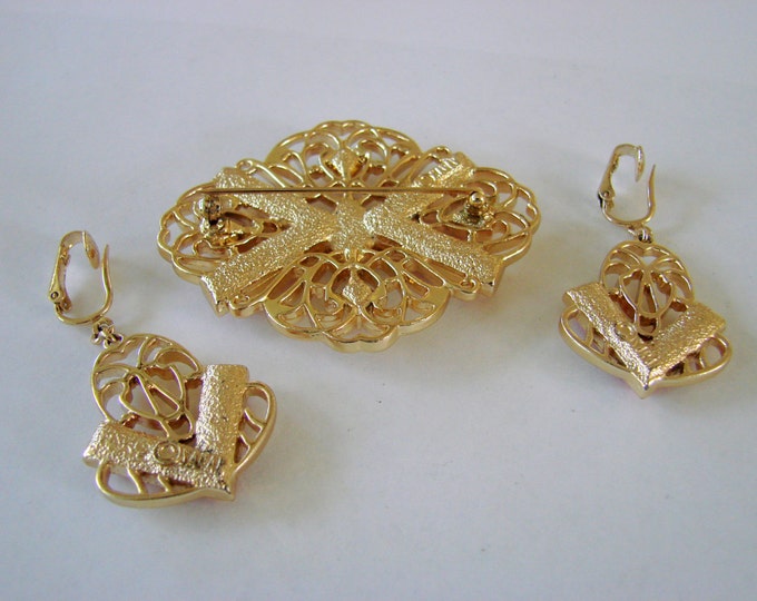 Vintage Sarah Coventry Faux Coral Goldtone Brooch & Earrings 80s Designer Signed Jewelry Jewellery