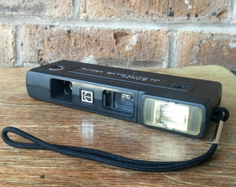 Vintage Kodak Ektralite 10 Camera