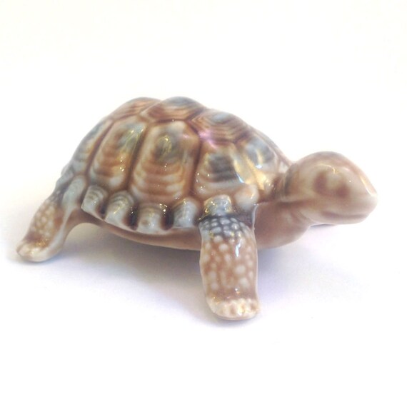 wade tortoise figurines