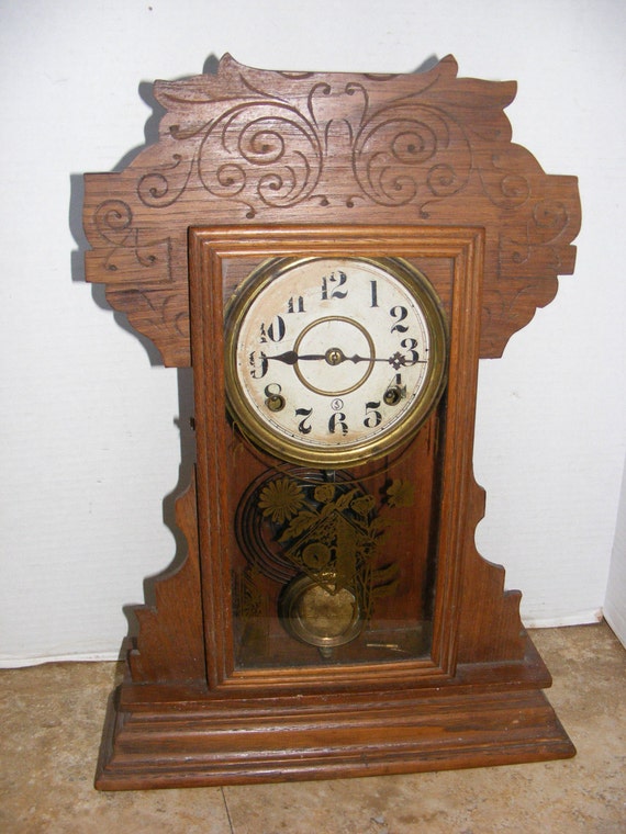 Antique Sessions Gingerbread Kitchen Mantel Clock Running