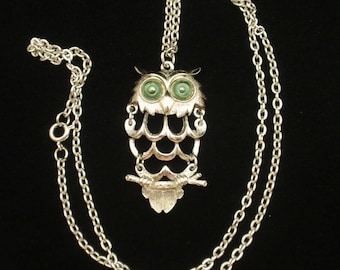 Owl Necklace Vintage Articulated Pendant Green eyes