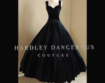 Black Velvet Ballgown with Retro Sweetheart Neckline by Hardley Dangerous Couture, Retro Evening Gown, Christmas Wedding Party Formal