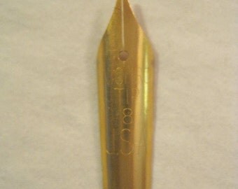 Nichro Tip 8 dip pen or fountain pen nib -- gold plated stainless steel -- one nib