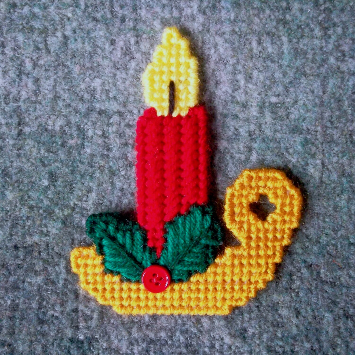 Plastic Canvas Festive Christmas Candle