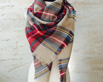 Plaid blanket scarf, chunky scarf, winter scarf, gift for her, women's scarves, oversized scarf, plaid scarf, blanket scarf wool