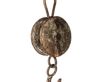 Industrial Pulley Hook/Hook Wall Hanging/Farmhouse/Farmhouse Decor/Patina/Shabby Chic/Barn/Fixer Upper Like/Farm urban