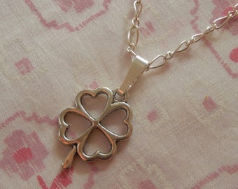 Silver Plated Heart Lucky Four Leaf Clover Pendant Irish Necklace