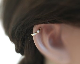Tiny Hoop Helix Ring, gold helix earring, silver helix, helix hoop, helix cartilage earring, forward helix earring, helix piercing cartilage