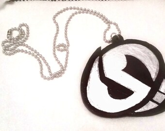 Team Skull Necklace