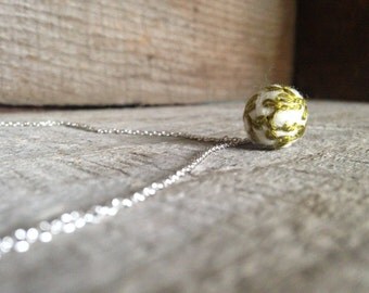 Felt Jewelry | Green & White Needle Felted Embroidered Silver Necklace