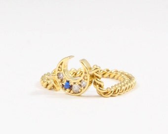 Moon Ring, Crescent Ring, Gold Chain Ring, Dainty Gold Ring, Stacking Ring, Star Ring, Gold Star Ring, Thin Chain Ring, Gold Moon Ring