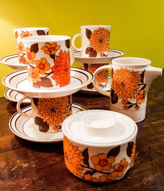 Vintage Irish Tea Set with Zinnia Motif