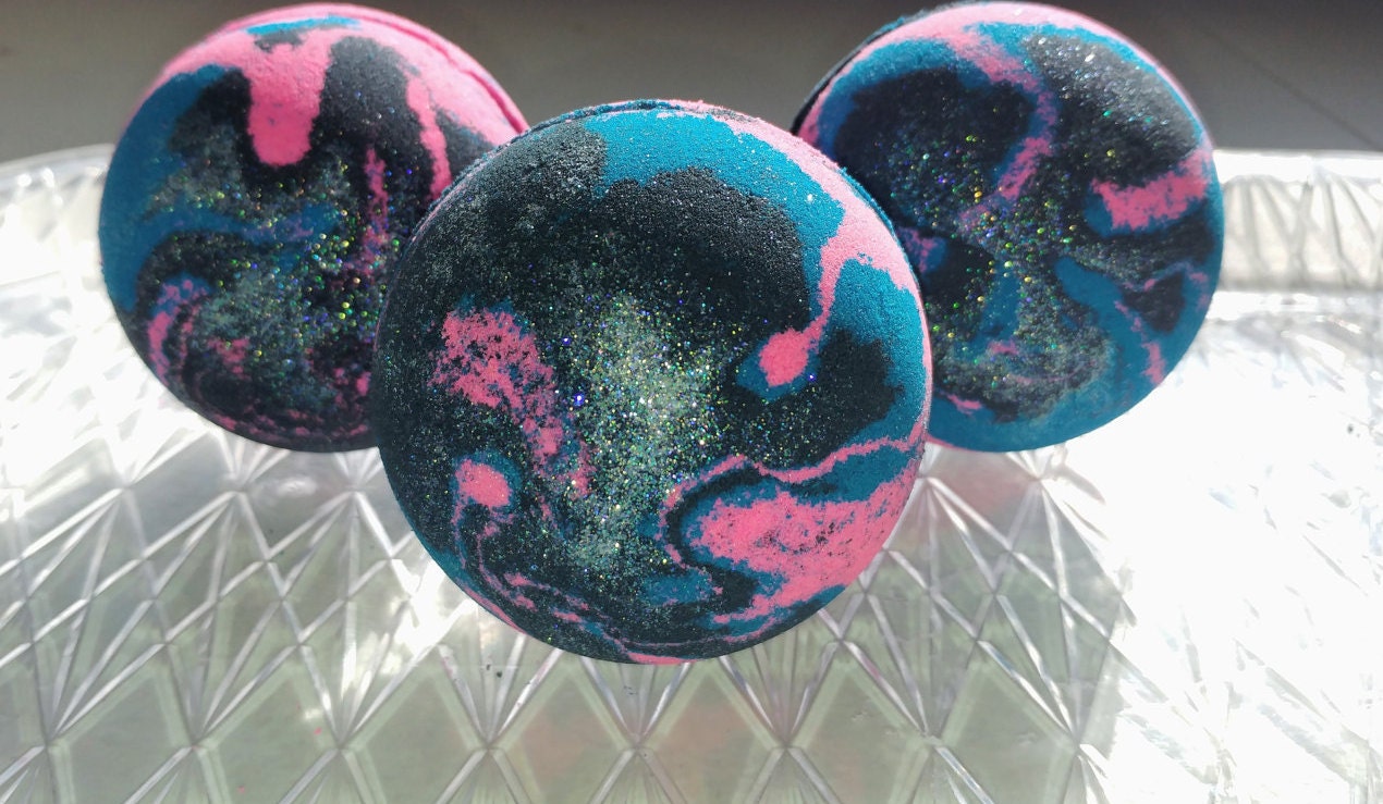 1 Galaxy Bath Bomb / Bath Bombs / Bathbomb / Glitter Bathbomb