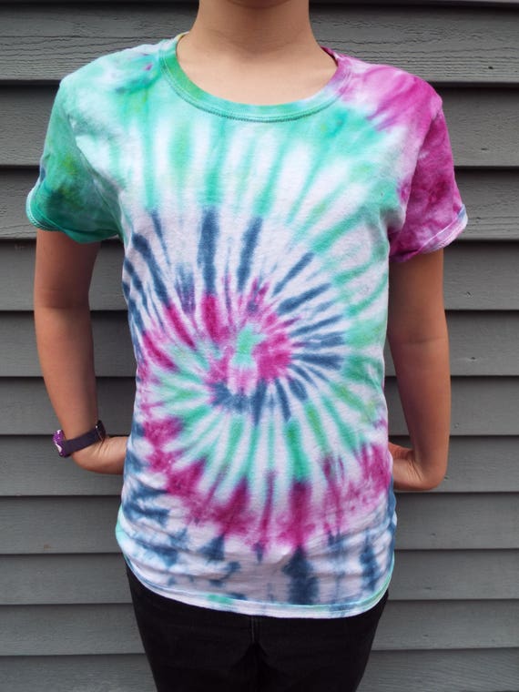 ladies tie dye t shirt