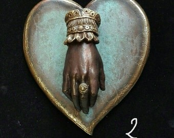 Romantic Door Knocker Heart Shaped Bronze finish