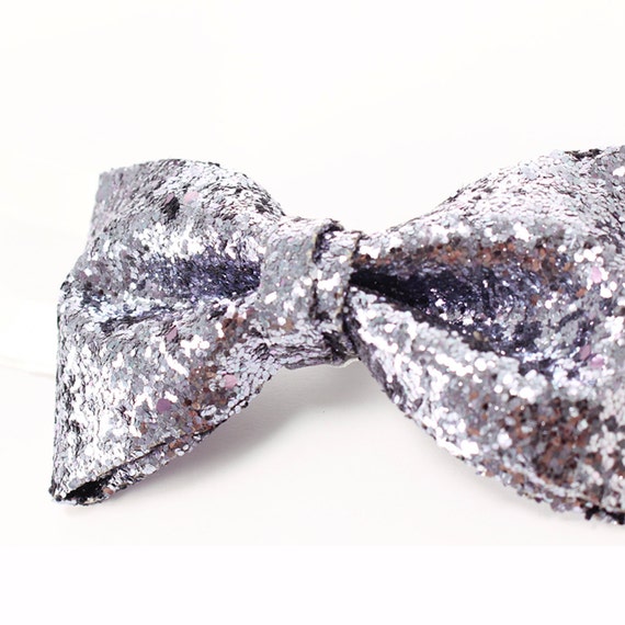burgundy glitter bow tie