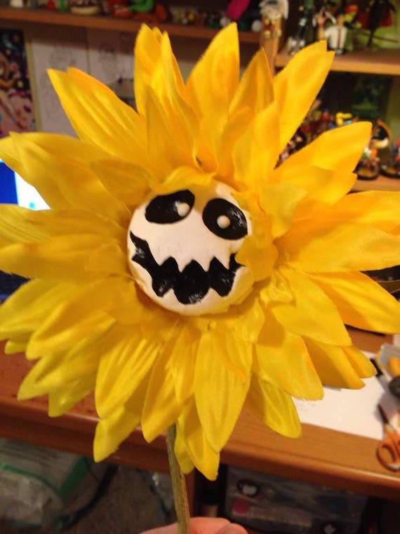Undertale Flowey Arm Vine Prop Flower
