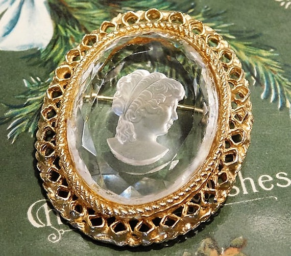 Intaglio Glass Cameo Brooch Reverse Frosted Cameo Large Brooch Mid Century Vintage Hollywood Wedding Bride Bridal Jewelry Evening Formal