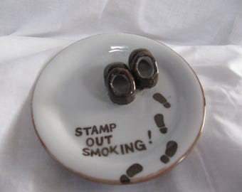 Vintage Ashtray, Brown Shoes, Stamp Out Smoking Ashtray, Funny Ashtray, Ceramic Ashtray, Retro Novelty Ashtray