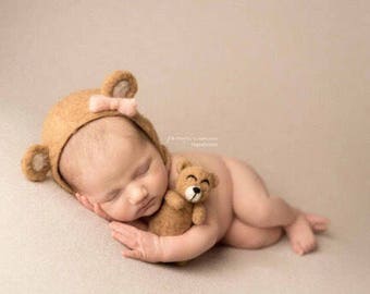 Bear Bonnet Set //Felted Newborn Photography Prop
