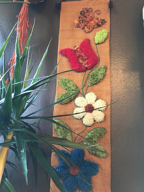 Vintage latch hook wall decor boho retro floral design wall