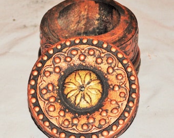 Leather box