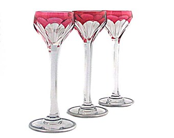 BACCARAT Crystal liqueur glasses model Harcourt early twentieth century
