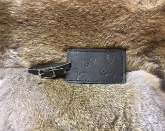 Leather luggage tag
