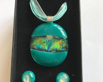 Turquoise fused glass pendant and earrings