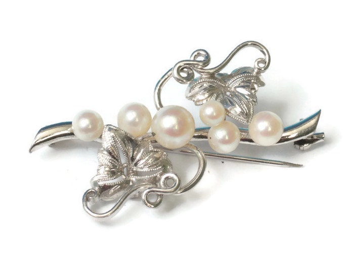Cultured Pearl Brooch Silver Grape Leaves and Vines Vintage Pearl Pin Wedding Jewelry