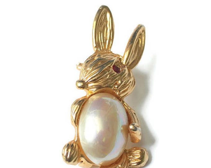 Bunny Rabbit Pin Faux Pearl Tummy Gold Tone Vintage