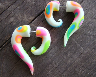 Retro Glow Fake Gauge Earring- Piercing- Alternative - Mod