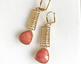Orange Dangle Earrings in Gold. Gold Summer Drop Earrings. Drop. Fashion Earrings. Orange Jewelry.