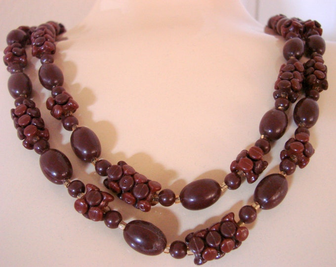 Vintage Retro Flapper Length Brown Lucite Bead Necklace Jewelry Jewellery