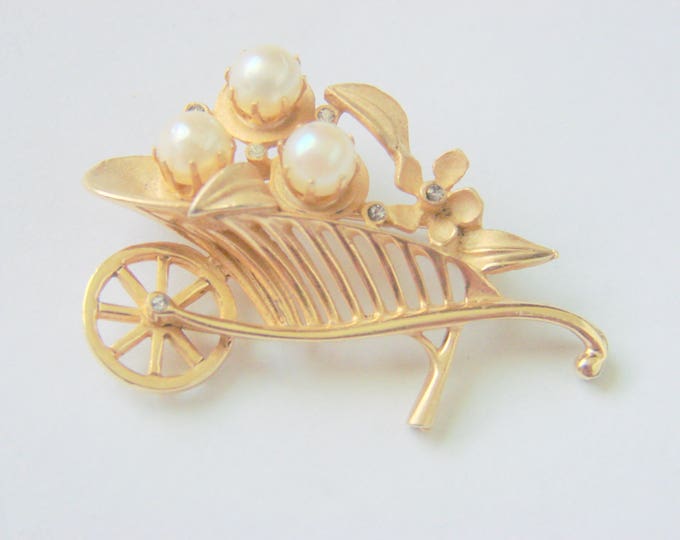 Vintage Cultured Pearl Rhinestone Flower Cart Brooch Pin / Retro Jewelry / Jewellery