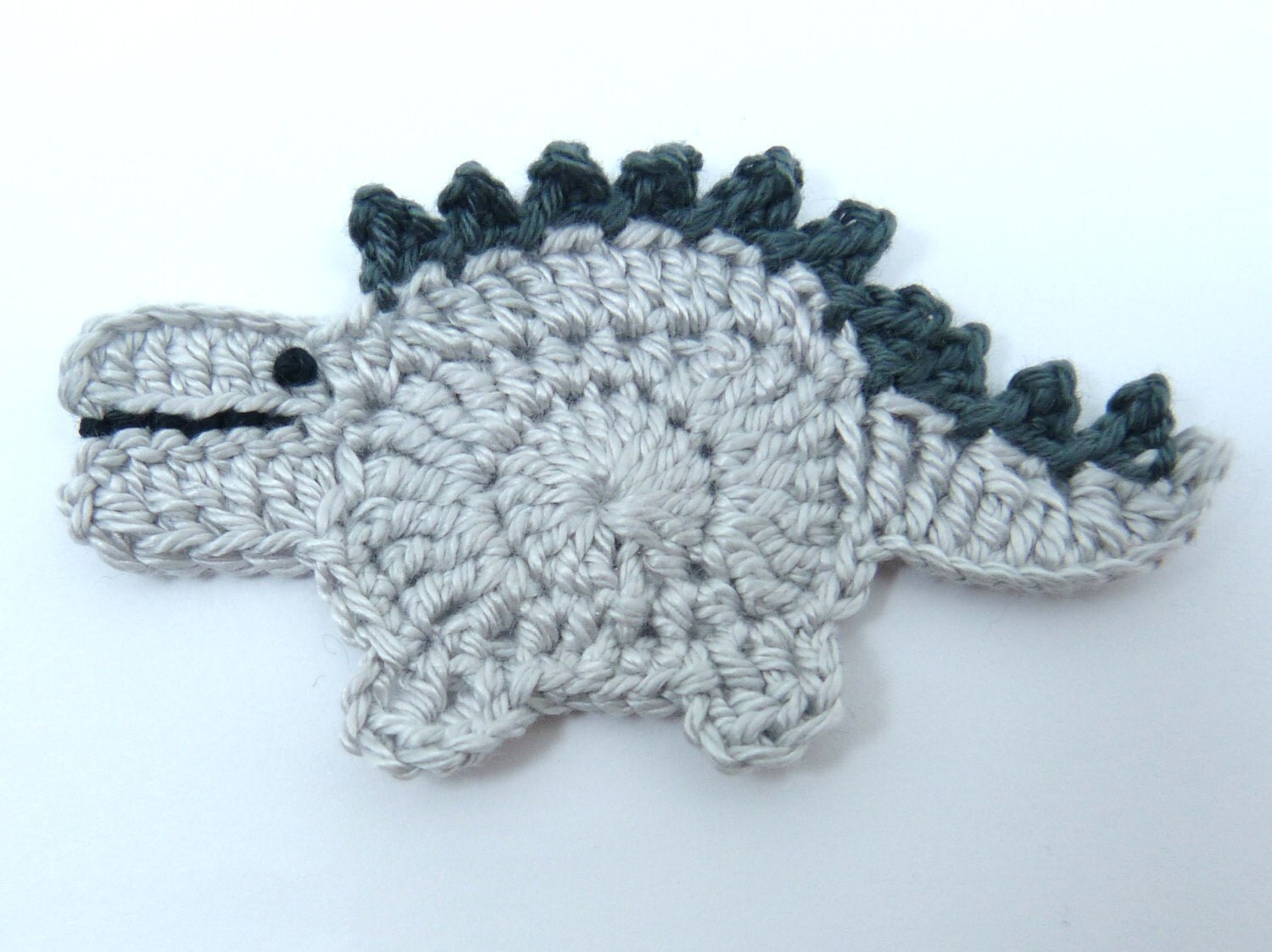 Crochet appliques Crochet dinosaur 1 grey applique dinosaur.