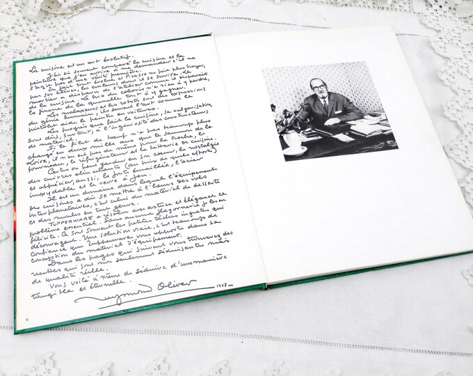 Vintage 1968 Tupperware French Cook Book with Raymond Oliver Written in French, Cuisine, France, 1960s, 1970s, Mid Century, Retro, Home Vintage 1968 Tupperware French Cook Book with Raymond Oliver Written in French, Cuisine, France, 1960s, 1970s, Mid Century, Retro, Home