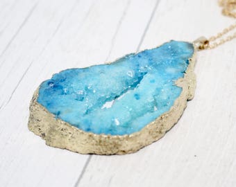 Geode Necklace, Druzy Necklace, Raw Crystal Necklace, Crystal Geode, Druzy Geode Necklace, Druzy Agate Necklace, Gift for Her, Blue Druzy