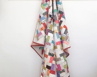 Lap Quilt - Quilts - Scrap Quilt - Patchwork Quilt - Wheelchair Quilt - Blanket - Toddler Quilt - Picnic Quilt - Vintage - Vintage Quilt -