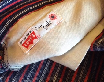 Vintage Rare LEvis Big E Stayprest For Gals Highwaisted Red White and Blue Bellbottoms Hippie