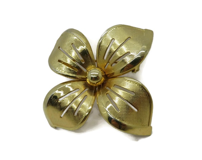 Vintage Coro Gold Tone Flower Brooch Pin